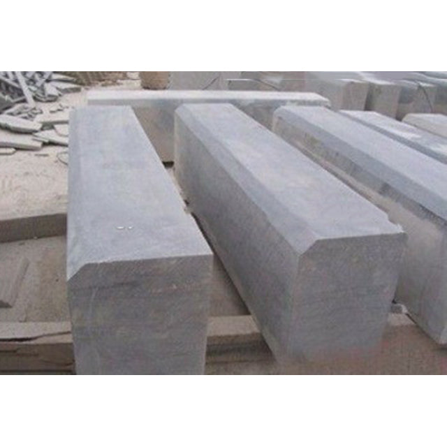 Original product photo — Light Grey Natural Granite Chamfered Kerbstone – Ref. 22934 — reference 22934 — view 1